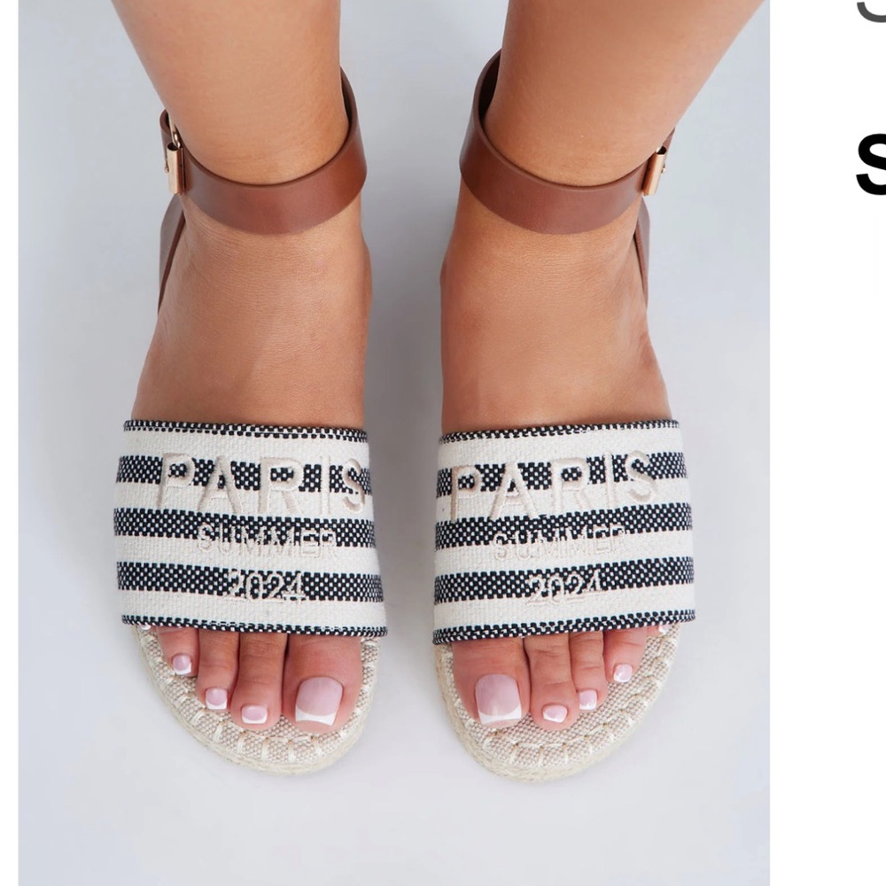 Fashion nova sandals